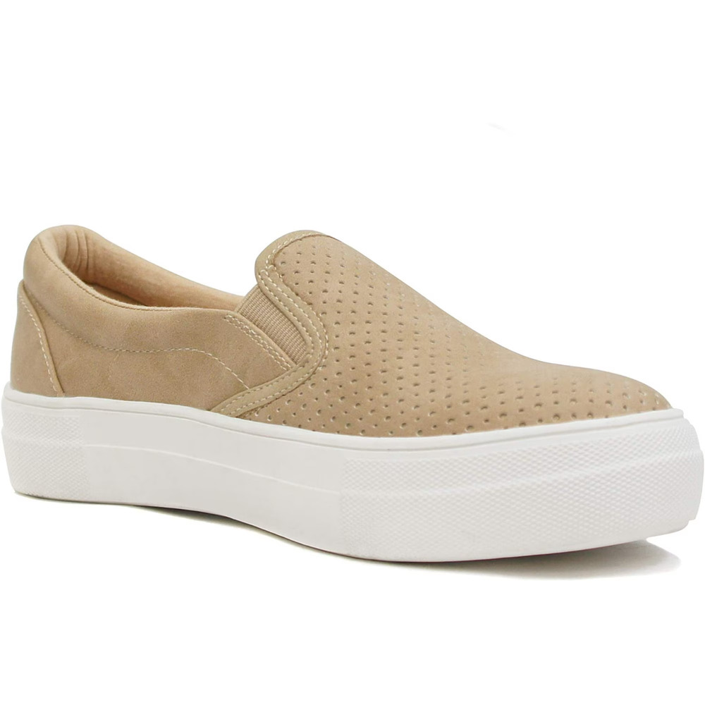 Women’s Slip-On Sneakers Beige Memory Foam Loafers Soda Croft-G Size 6.5